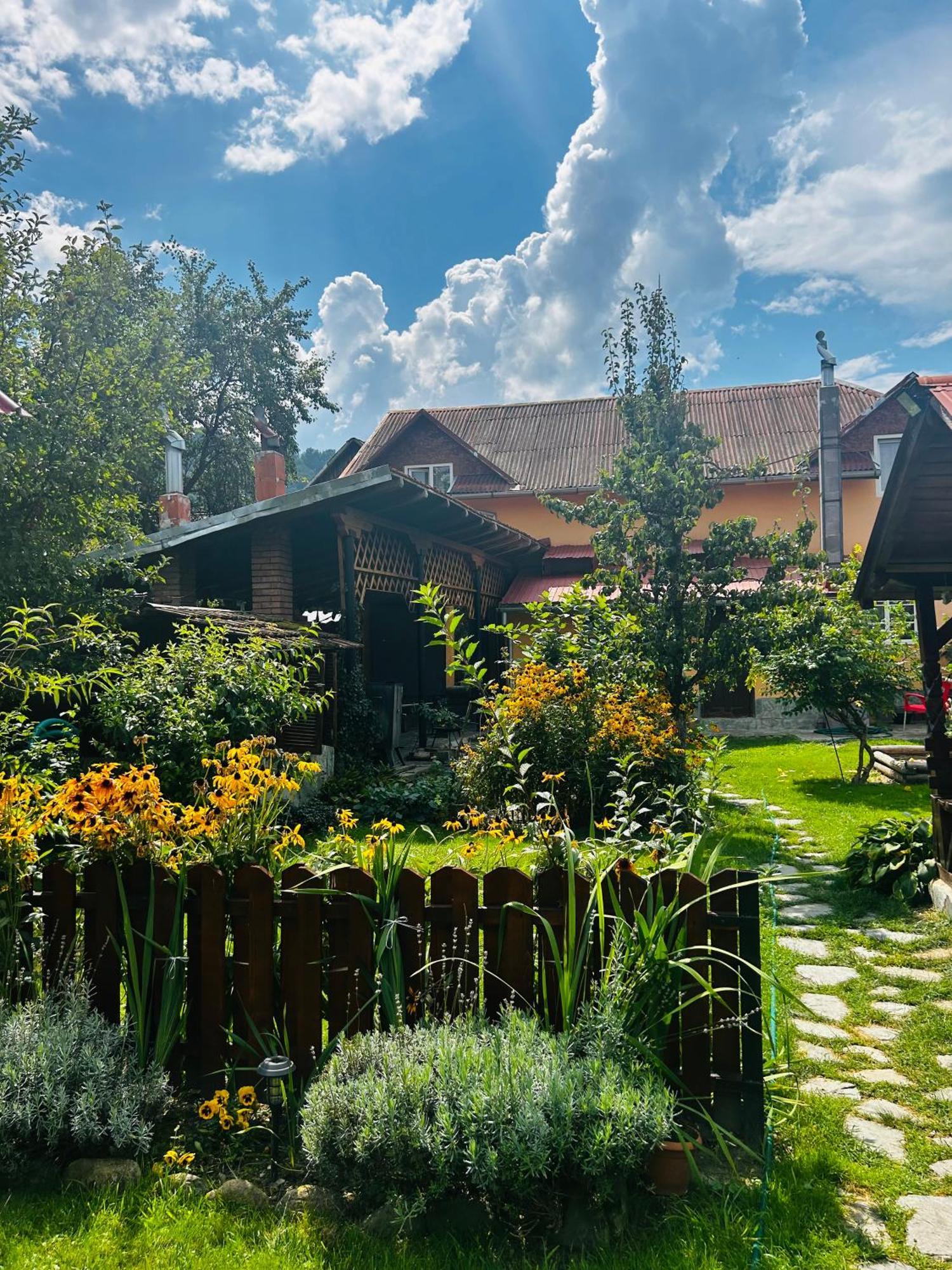 La Teo Villa Almafa Kültér fotó